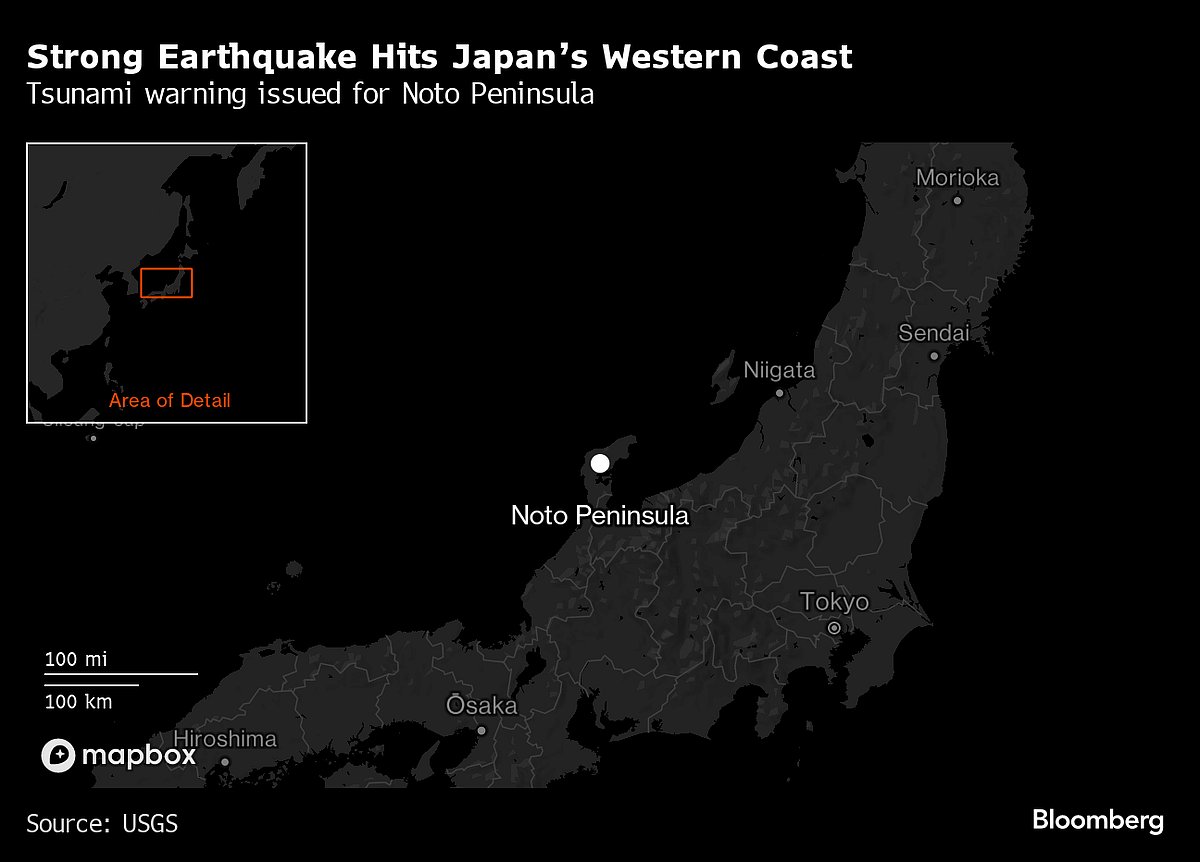 Quake Hits Northwestern Japan, Killing Four, Wrecking Homes
