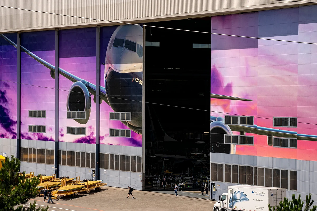 Workers at Boeing’s manufacturing facility in Renton last year.Photographer: David Ryder/Bloomberg