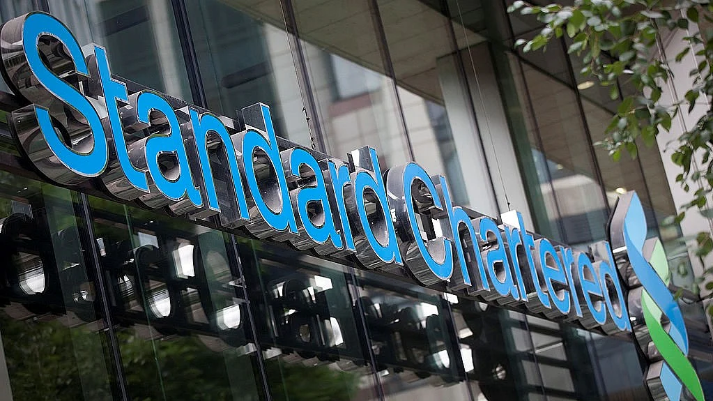 WATCH: Is Standard Chartered considering separating its investment bank? Stefania Bianchi reports.Source: Bloomberg