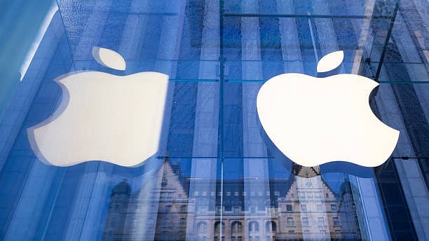 WATCH: Apple is canceling a decade-long effort to build an EV, according to people with knowledge of the matter. Mark Gurman reports.Source: Bloomberg