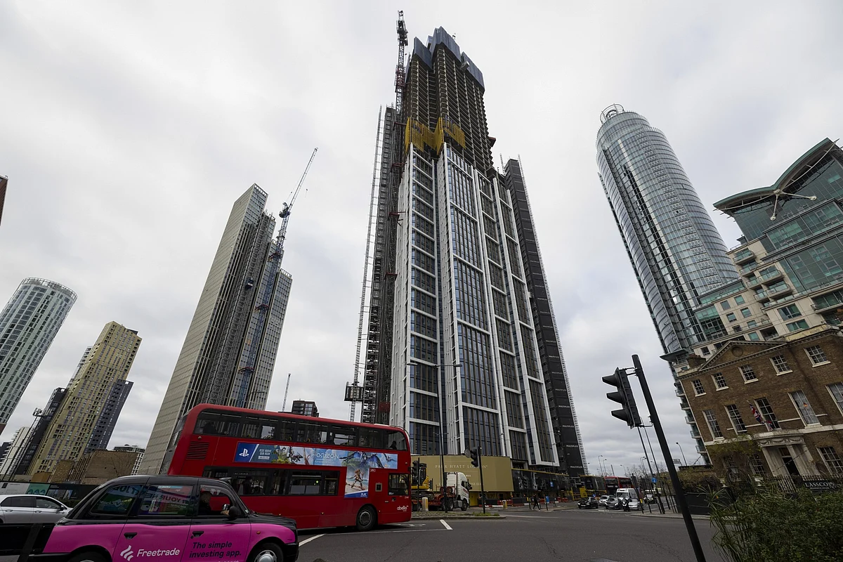 The 1 Nine Elms project in London in 2022.Photographer: Chris Ratcliffe/Bloomberg