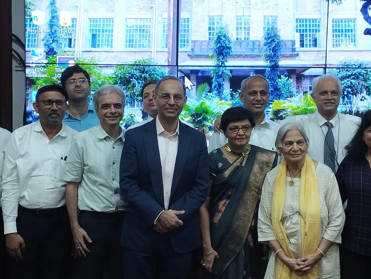 <div class="paragraphs"><p>Dr. Jag Singh at the guest lecture organised by Seth GS Medical College and KEM Hospital in Mumbai.</p></div>