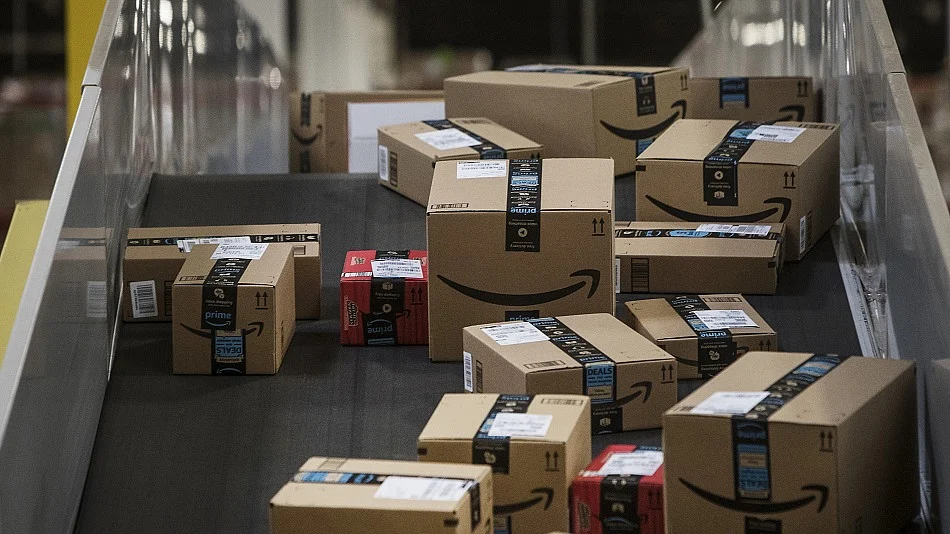 WATCH: Amazon’s operating income in the period ending in March will be $8 billion to $12 billion. Poonam Goyal has more.Source: Bloomberg