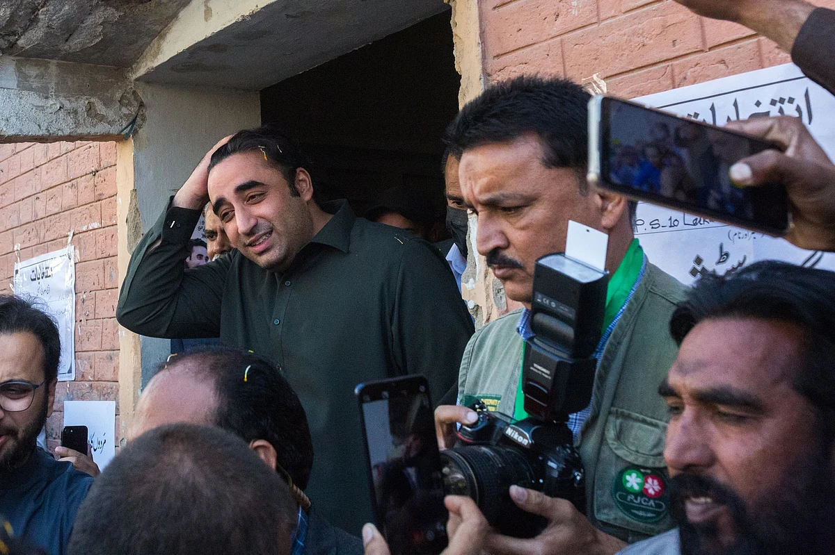 Bilawal Bhutto Zardari at a polling station in Lakarna, Pakistan, on election day.Photographer: Asim Hafeez/Bloomberg