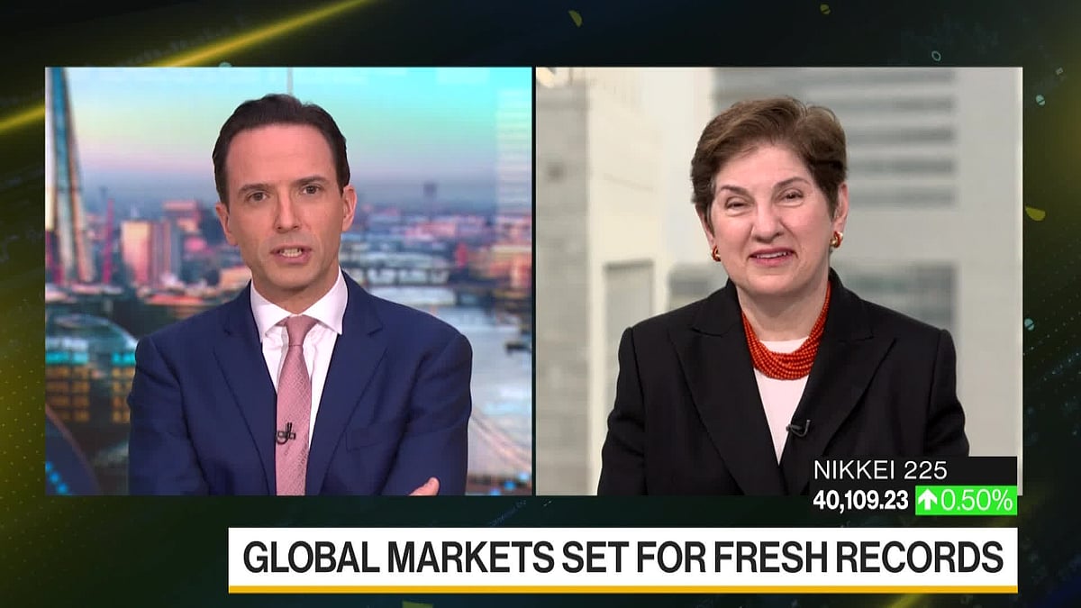 Sharmin Mossavar-Rahmani, CIO and head of investment strategy group at Goldman Sachs wealth management speaks to Bloomberg’s Tom Mackenzie on Apple’s cut From Goldman’s conviction list as shares underperform, and prospects for China’s economy.Source: Bloomberg