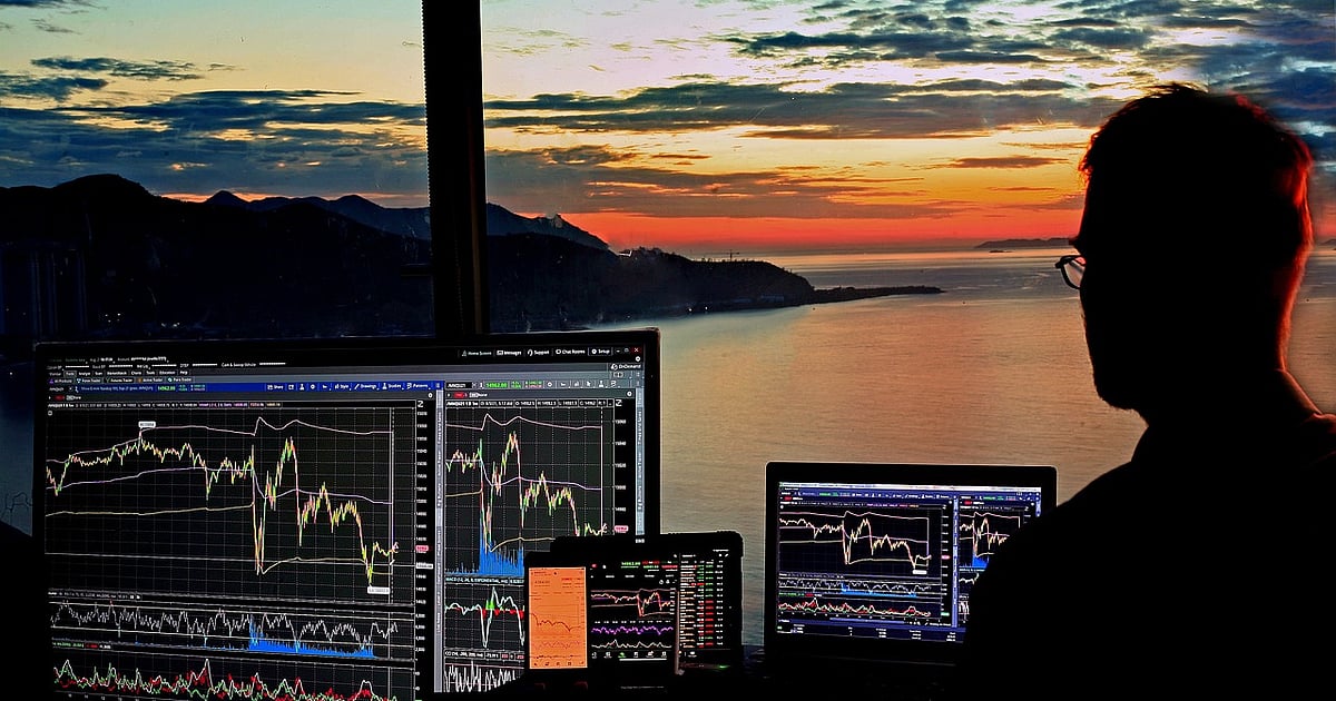 Global Cues: Asia Stocks Under Pressure Ahead Of BOJ Rate Decision