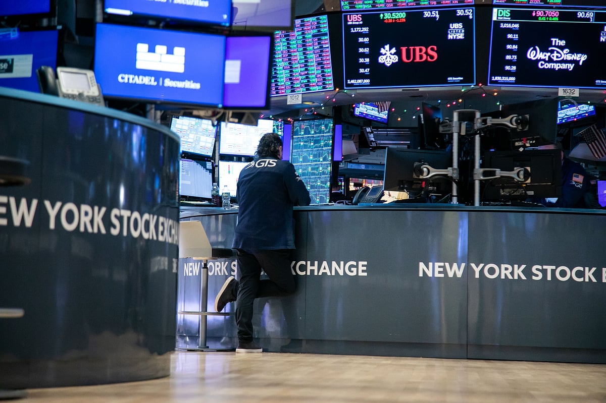 Stocks flounder after hitting recordPhotographer: Michael Nagle/Bloomberg