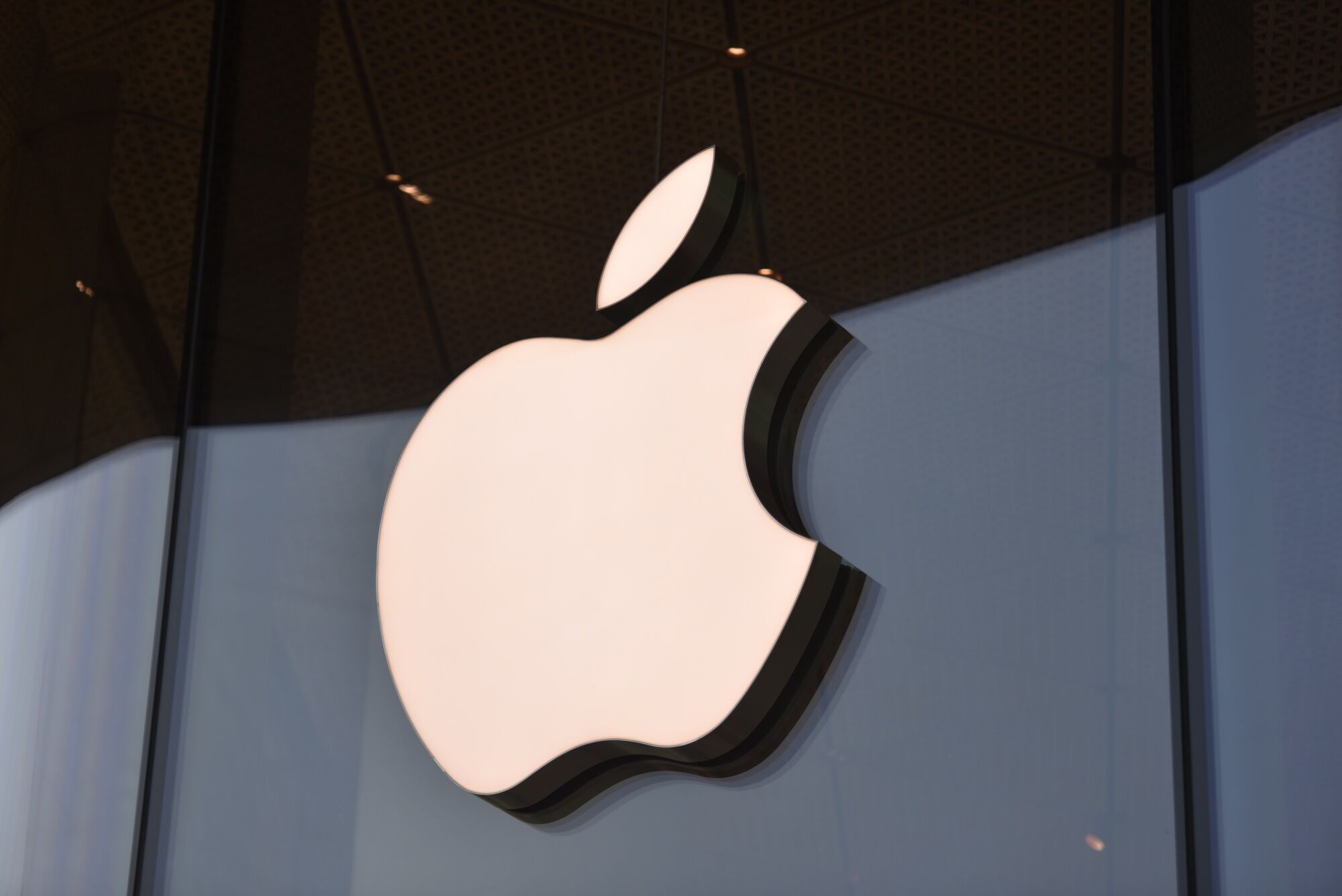 Apple Cut From Goldman's Conviction List As Shares Underperform