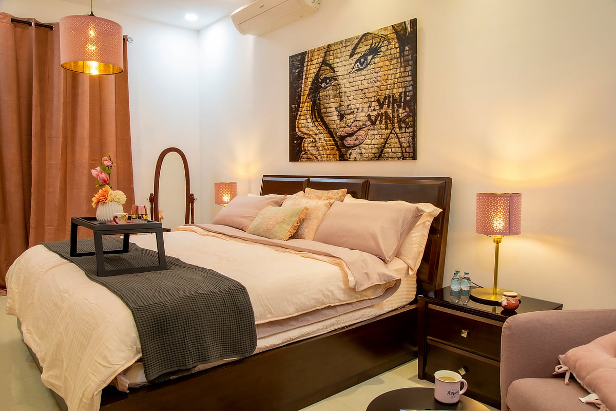 <div class="paragraphs"><p>(Source:&nbsp;</p></div>