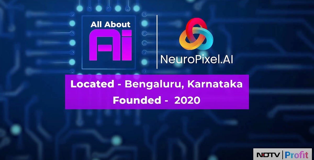 NeuroPixel.AI: Weaving AI Into Fashion