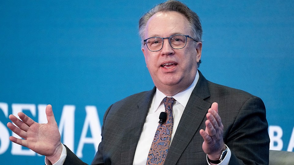 WATCH: Fed Bank of New York President John Williams said that there’s no rush to lower rates.Source: Bloomberg