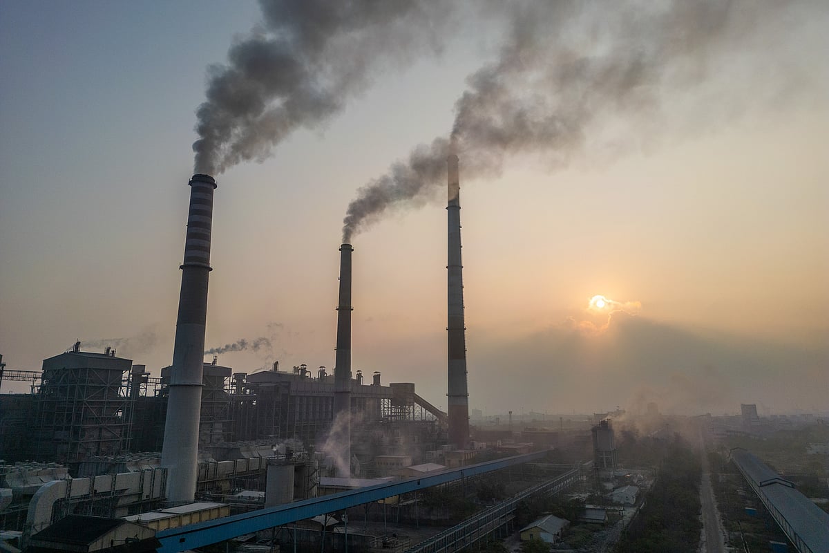 Tuticorin’s 1,050-megawatt coal plant, operated by Tamil Nadu Generation and Distribution Corp., in March.Photographer: Prashanth Vishwanathan/Bloomberg