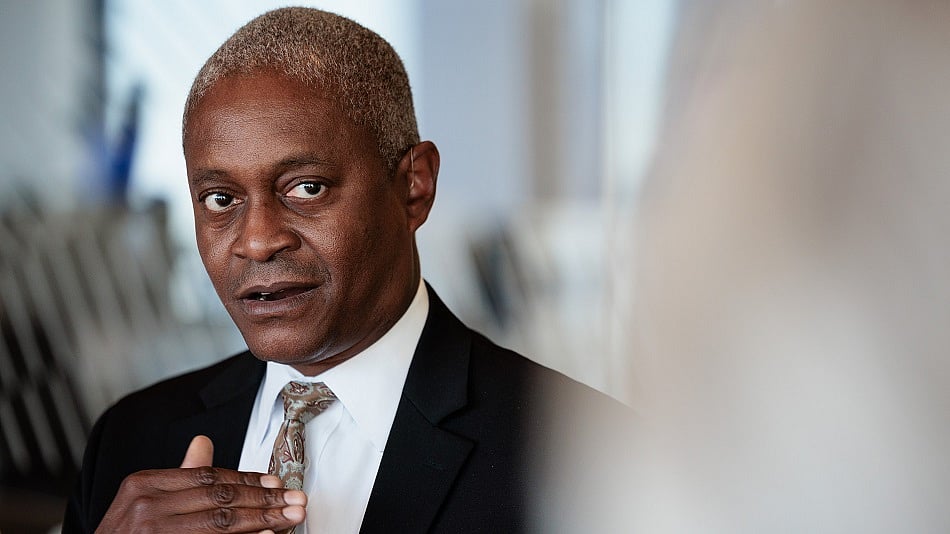 WATCH:  Fed Bank of Atlanta President Raphael Bostic said he’s comfortable keeping rates steady.Source: Bloomberg