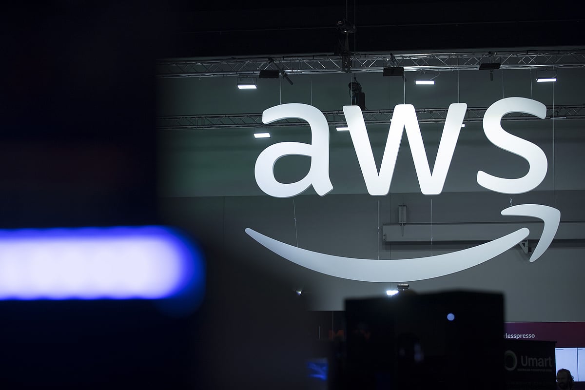 <div class="paragraphs"><p>An illuminated Amazon Web Services (AWS) logo. </p></div>