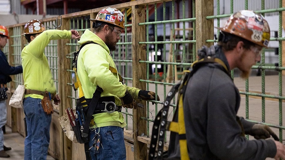WATCH: BlackRock’s Rick Rieder says the Fed will still move. Source: Bloomberg