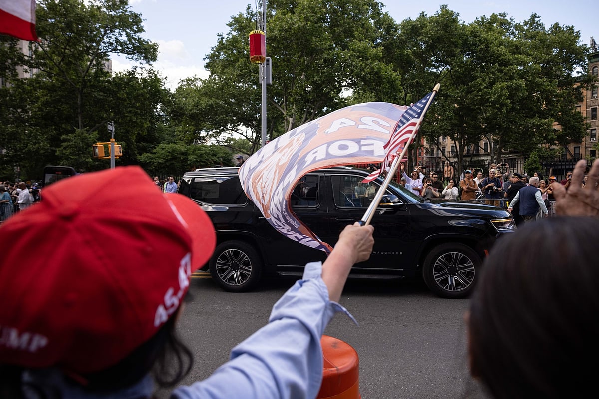 The motorcade carrying former US President Donald Trump departs Manhattan criminal court on May 30.Photographer: Yuki Iwamura/Bloomberg