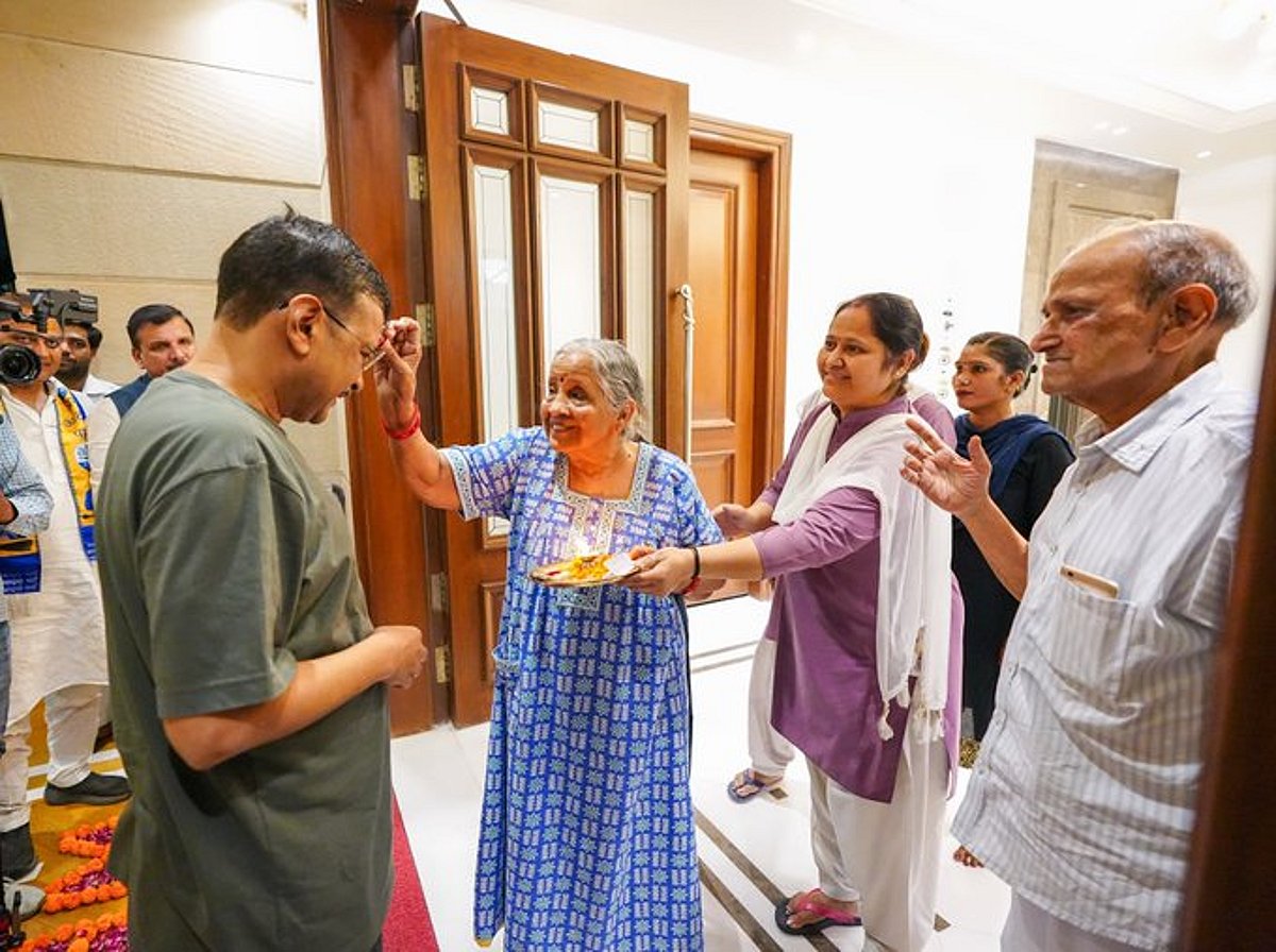 Kejriwal Walks Out Of Tihar After Supreme Court Grants Interim Bail But Cannot Attend Office, Sign Files
