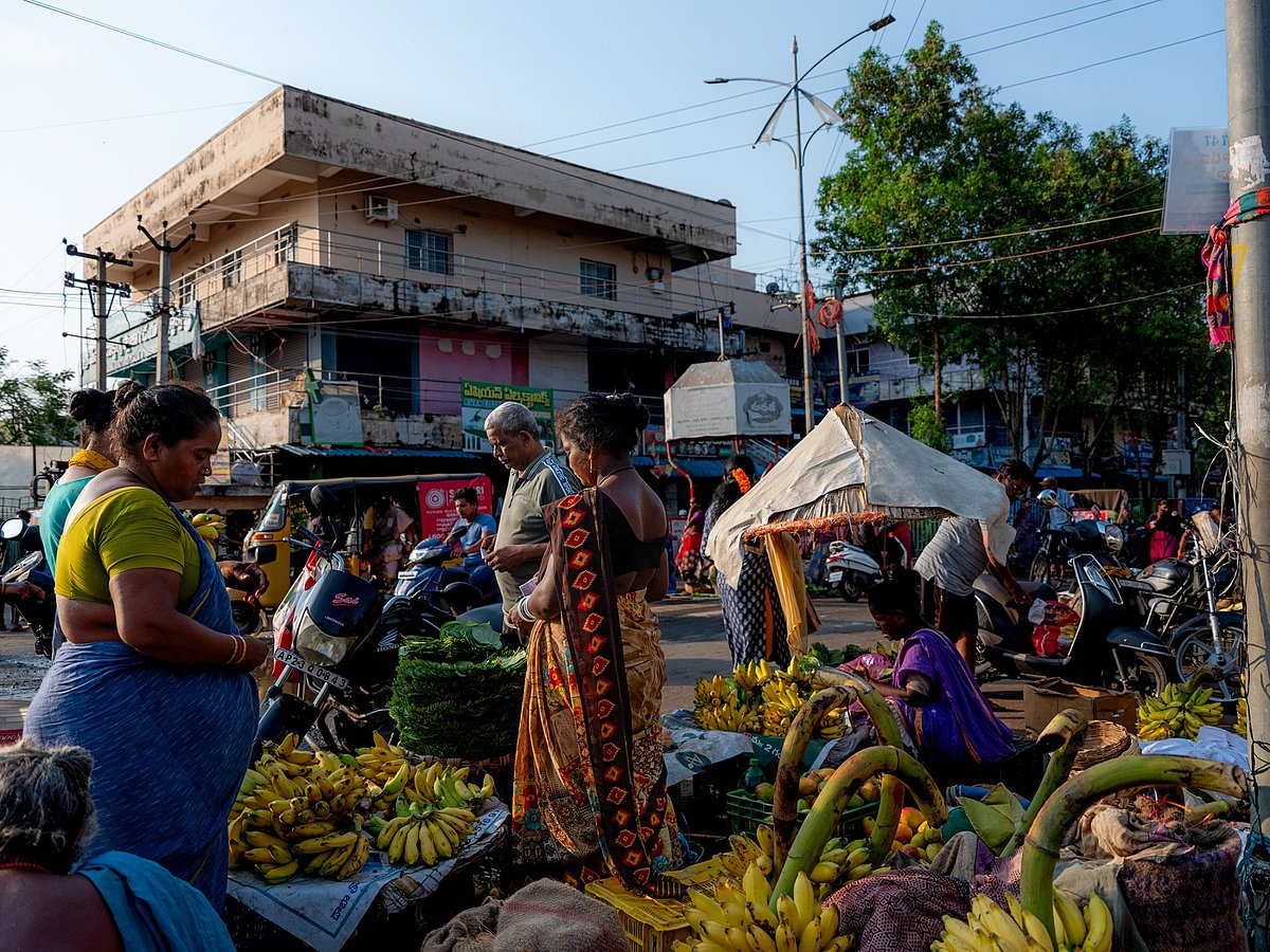 Bananas sold at a market in Vizianagaram, Andhra Pradesh, on May 10.Photographer : Anindito Mukherjee/Bloomberg