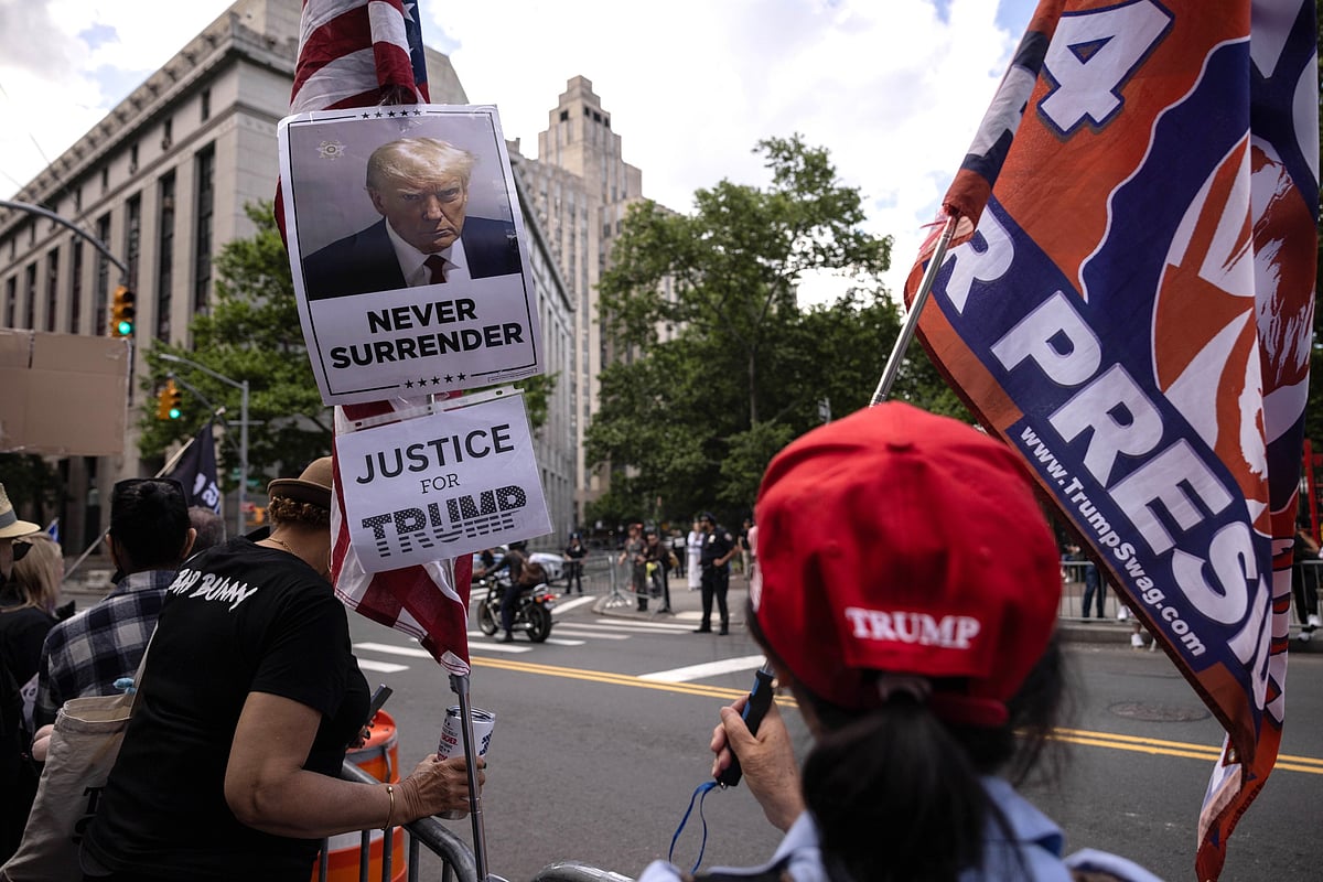 Supporters of former US President Donald Trump outside the Manhattan Criminal Courthouse on May 30.Photographer: Yuki Iwamura/Bloomberg