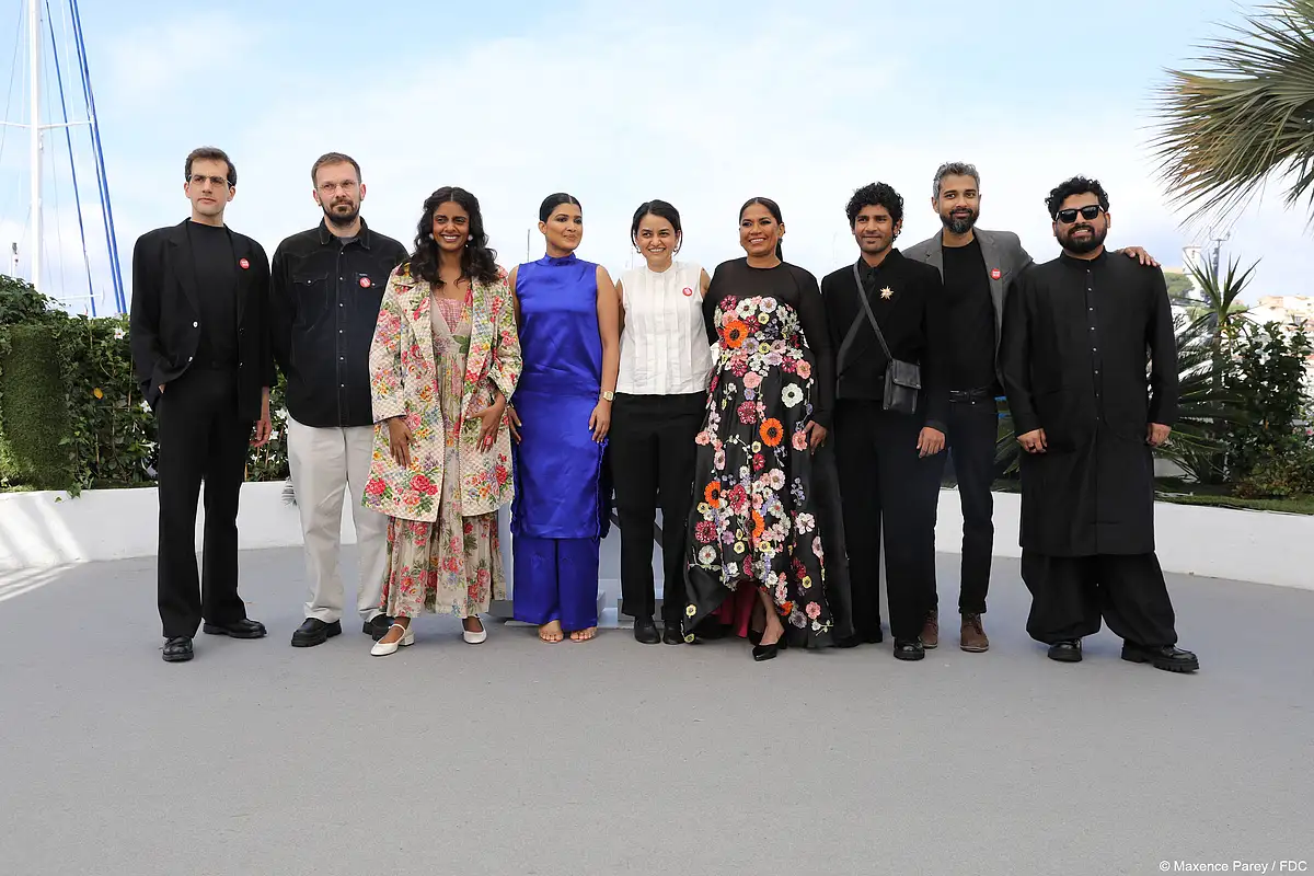 <div class="paragraphs"><p>Payal Kapadia, Kani Kusruti, Divya Prabha, Chhaya Kadam, Hridhu Haroon, Julien Graff, Thomas Hakim, Divya Prabha, Chhaya Kadam, Ranabir Das, Zico Maitra (Source: Official X Account of Festival de Cannes)</p></div>