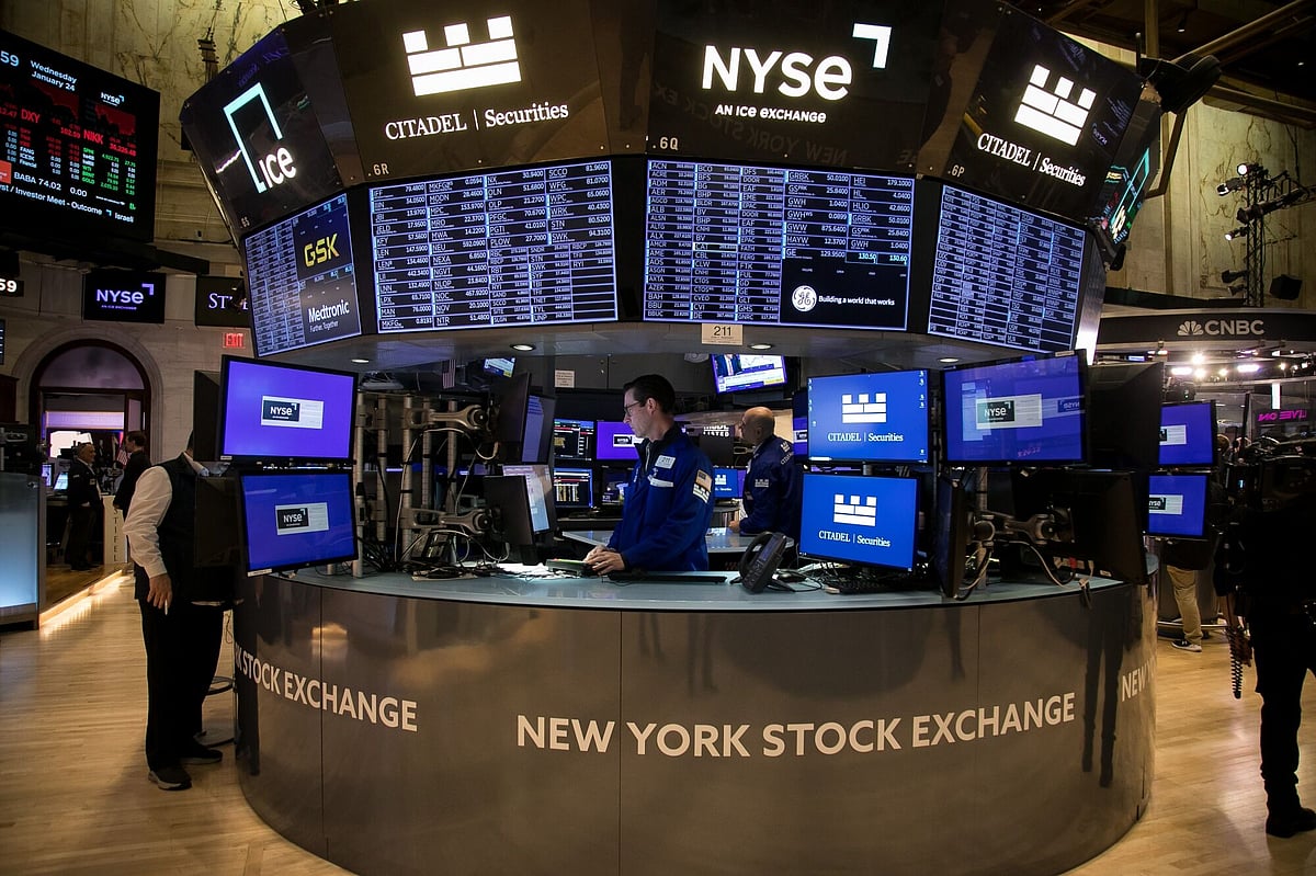 Asian Stocks Climb After US Gain On Rates Optimism: Markets Wrap