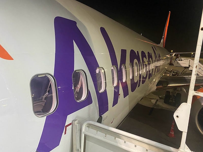 <div class="paragraphs"><p>Image of Akasa Air seen at Bengaluru's Kempegowda International Airport. (Photographer: Anirudh Saligrama/NDTV Profit)</p></div>