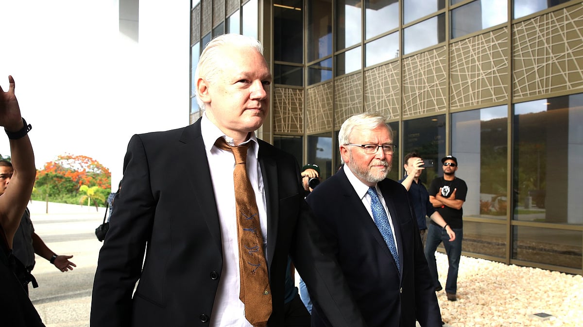 WATCH: Wikileaks co-founder Julian Assange has arrived at the US District Court for the Northern Mariana Islands in Saipan on Wednesday.Source: APTN