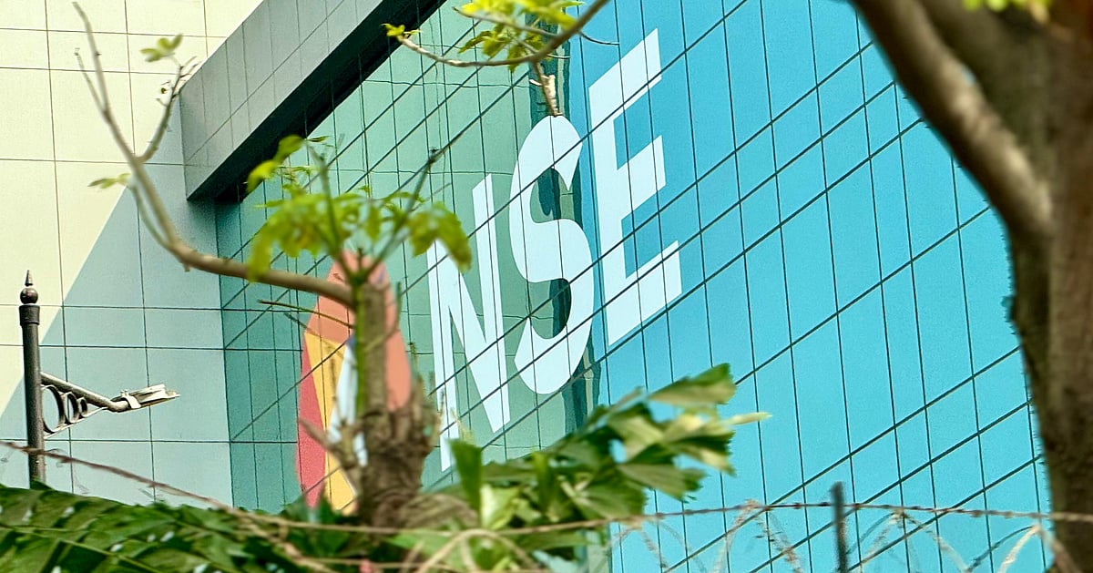 Stock Market Live: GIFT Nifty Trades Near 25,000; Aditya Birla Capital, Skipper, Godrej Agrovet, SBI In Focus Stock Market Live: GIFT Nifty Trades Near 25,000; Aditya Birla Capital, Skipper, Godrej Agrovet, SBI In Focus