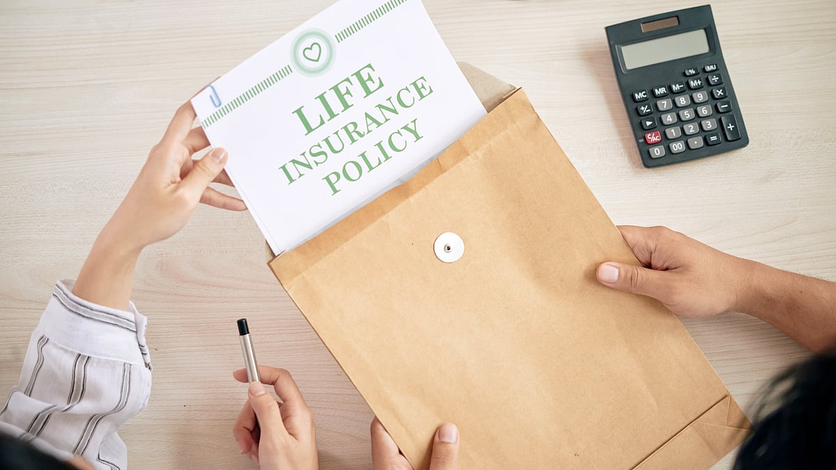 <div class="paragraphs"><p>An insurer looking at  life-insurance contract paper. (Source:&nbsp;freepik)</p></div>