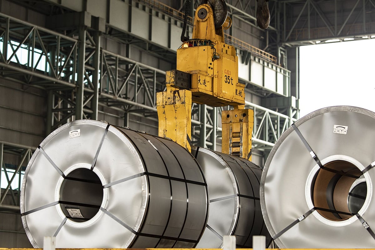 China's Economy Suffers Another Setback As Investment Slumps