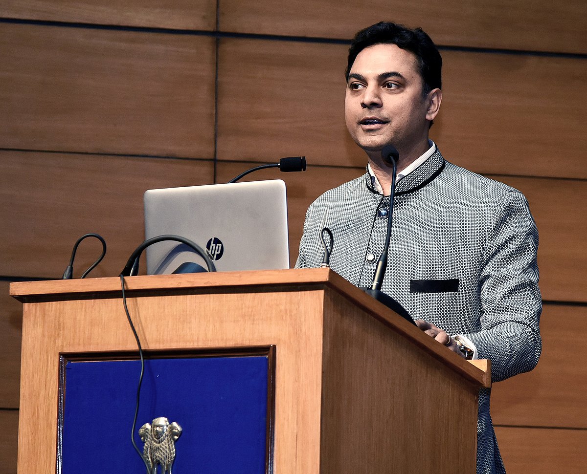 <div class="paragraphs"><p>Krishnamurthy Subramanian, former chief economic adviser, gestures while speaking in New Delhi. (Source: PIB)</p></div>
