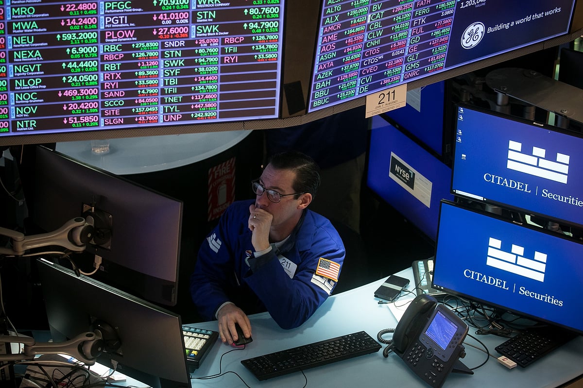 Stocks rally as data show US economy is holding up.Photographer: Michael Nagle/Bloomberg