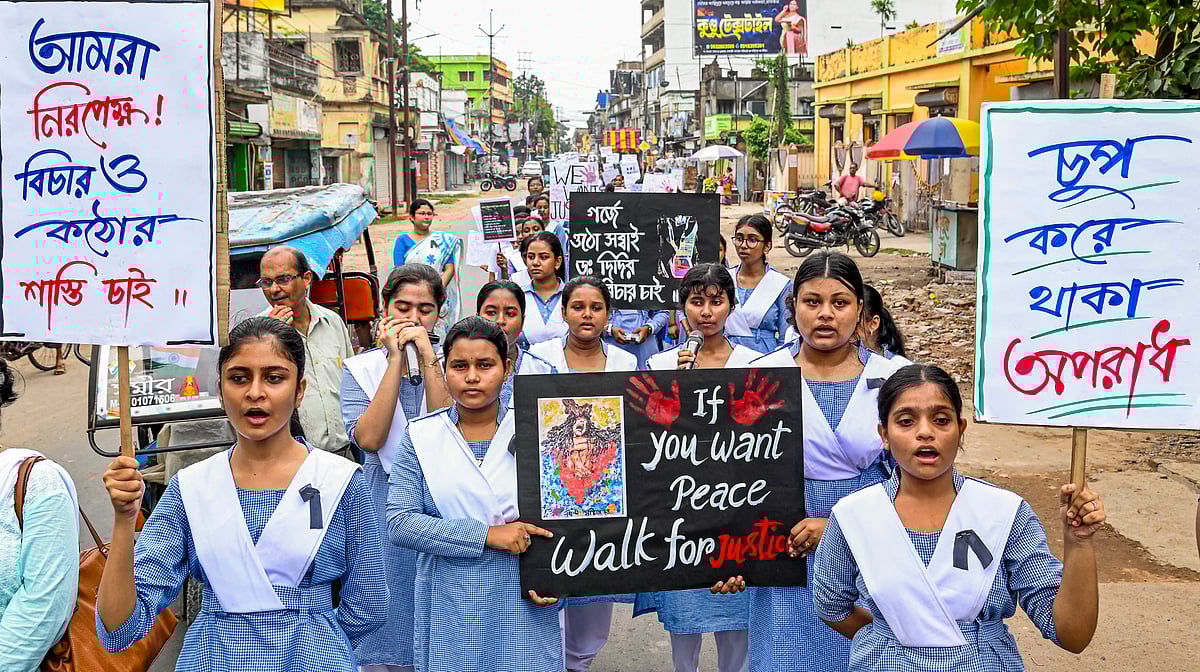 <div class="paragraphs"><p>FILE PHOTO.&nbsp;Image used for representational purpose.</p><p>Students stage a protest rally demanding justice for the woman doctor who was allegedly raped and murdered at Kolkata's R G Kar Medical College and Hospital, in Nadia, West Bengal, Friday, Aug. 16, 2024. (Source: PTI Photo)</p></div>