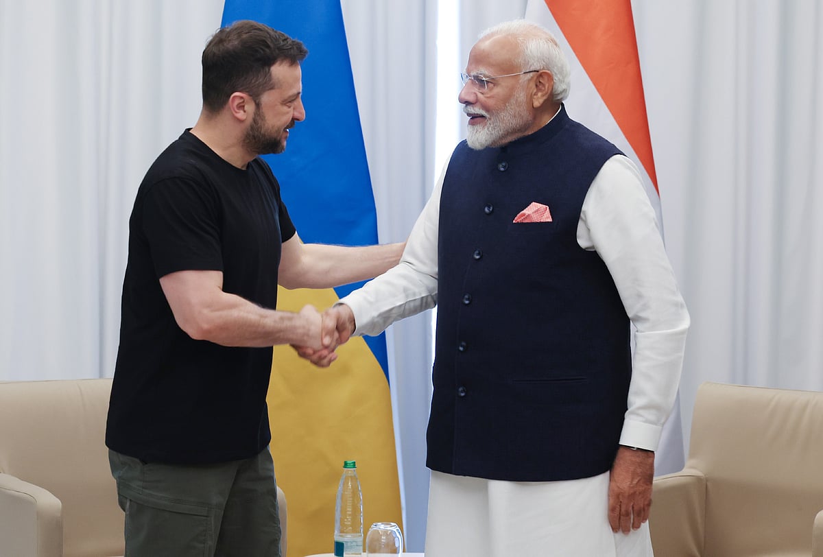 <div class="paragraphs"><p>PM Narendra Modi in a bilateral meeting with Ukrainian President Volodymyr Zelenskyy on the sidelines of the 50th G7 Summit in Apulia, Italy on June 14, 2024. (Source: PIB)</p></div>