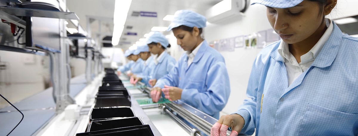 <div class="paragraphs"><p>The company’s revenue dropped 18% YoY to Rs 960 crore in Q1FY26. (Source: Company website)</p></div>