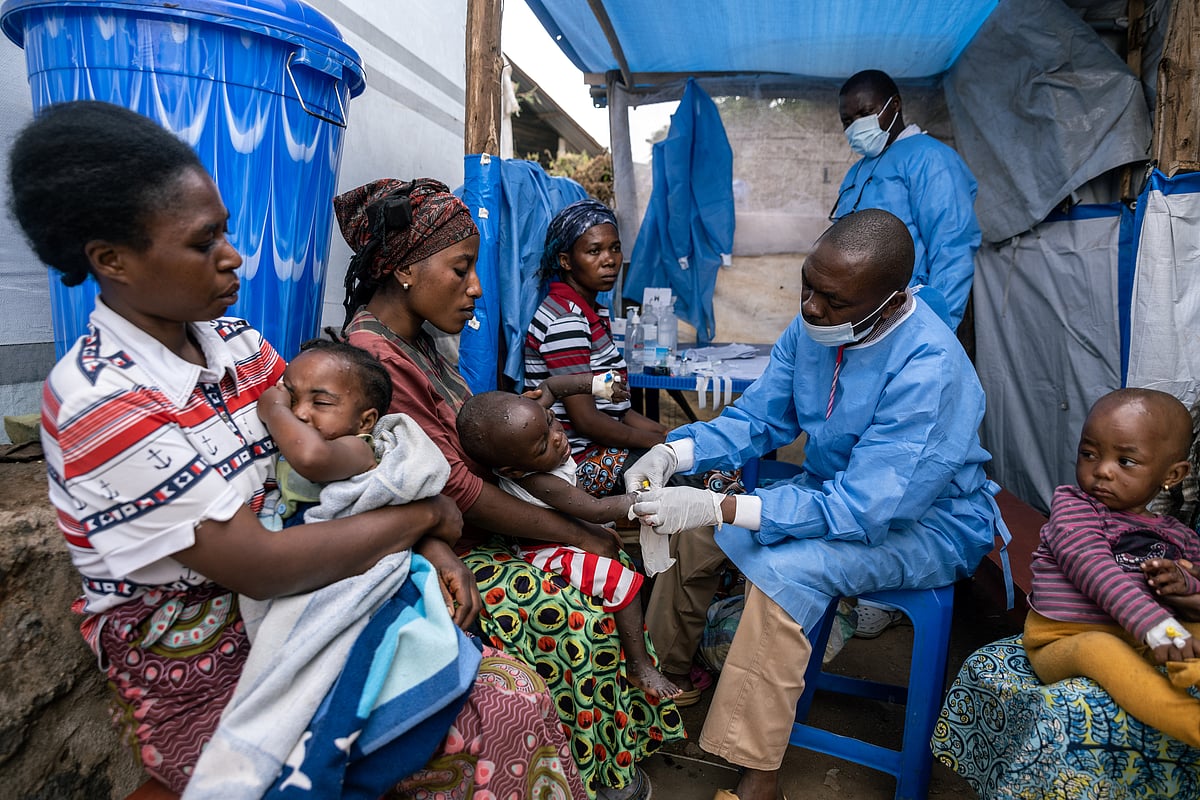 <div class="paragraphs"><p>Patients receive injections to treat mpox in the South Kivu region of the Democratic Republic of Congo.</p></div>