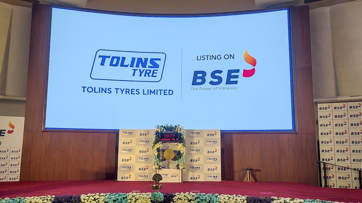 <div class="paragraphs"><p> Listing ceremony of Tolins Tyres Ltd. on Sept. 16 (Source: BSE India/X)</p></div>