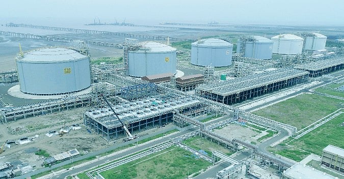 <div class="paragraphs"><p>Petronet LNG Ltd.'s Dahej LNG terminal. (Photo source: Company website)</p></div>