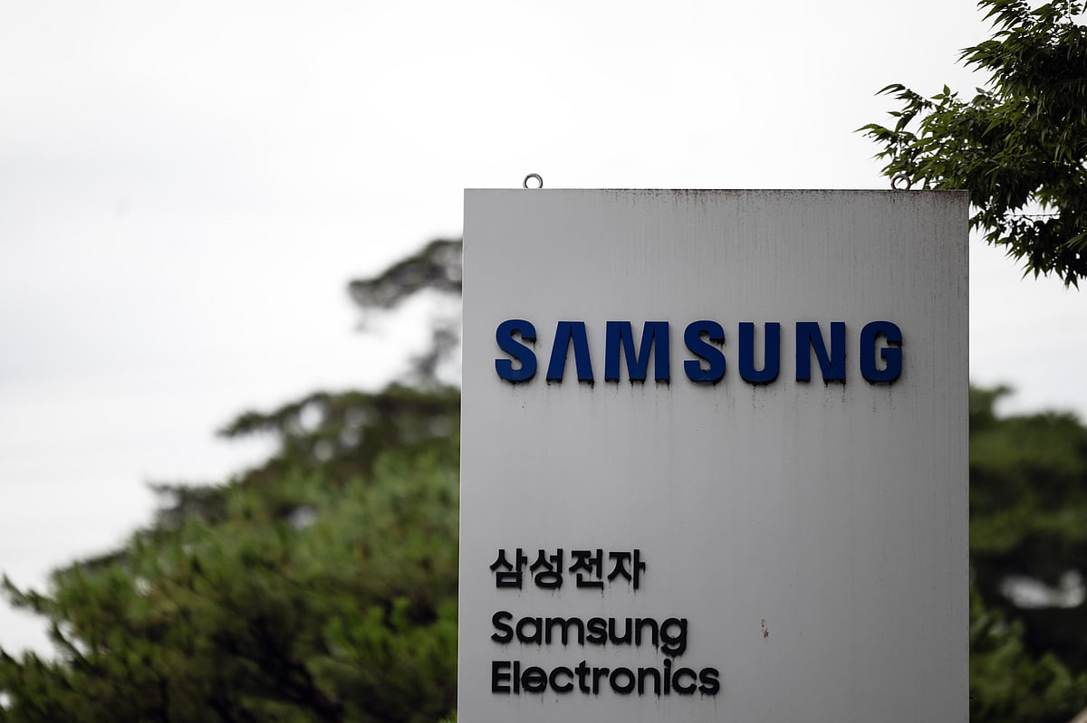 Samsung sells over $1 billion of newest memory chips four months after launch