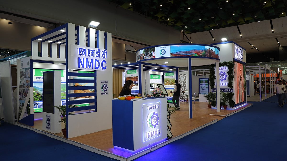 <div class="paragraphs"><p> NMDC said it has slashed prices of iron ore lump and its fines by Rs 600 and Rs 500 per tonne, respectively. (Image source: NMDC via X)</p></div>