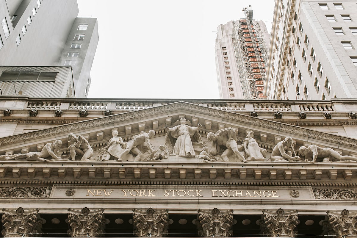 US Stock Market Today: S&P 500 Up 0.6%, Nasdaq Gains 0.9% Amid Fragile Iran-Israel Truce