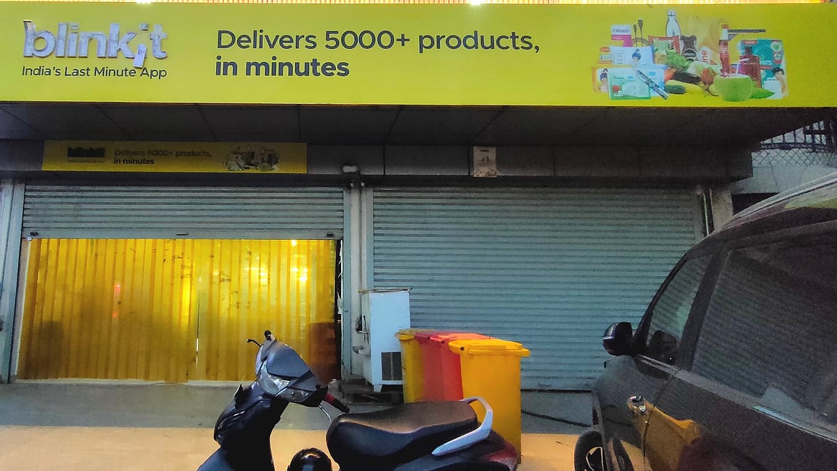 <div class="paragraphs"><p>The Confederation of All India Traders (CAIT) has called for a probe into quick-commerce companies like Blinkit, Swiggy Instamart and Zepto for alleged violations of FDI rules, the Competition Act, and food safety regulations, amid growing concerns from local retailers. (Photo: Rishabh Bhatnagar/NDTV Profit)</p></div>