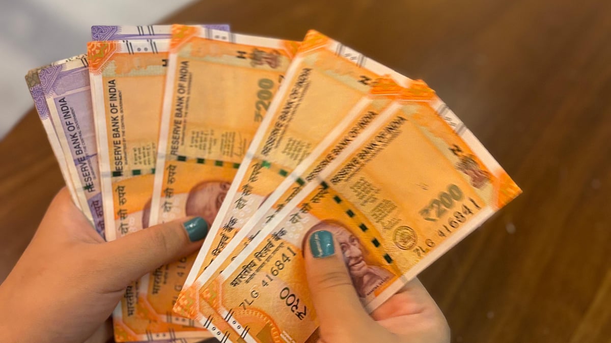 <div class="paragraphs"><p>CreditAccess' Q4 net interest income was flat YoY at ~Rs 8.8 billion (in line). (Photo: Pralhad Shinde/ Source: NDTV Profit).</p></div>