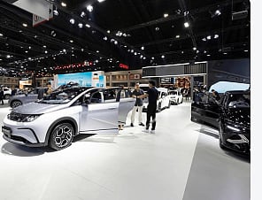 <div class="paragraphs"><p>At the Bharat Mobility Show, there was a strong focus on EVs and clean fuels among OEMs, both in the 2W and PV segments, as manufacturers work toward meeting the upcoming CAFÉ regulations. (Photo Source: Bharat Mobility.com)</p></div>