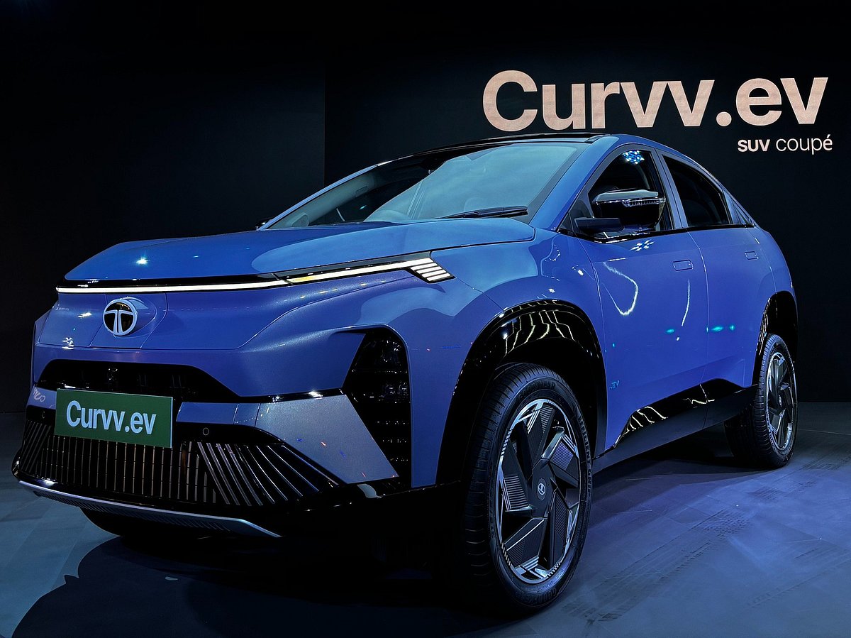 <div class="paragraphs"><p>Tata Motors'&nbsp;subsidiaries include Jaguar Land Rover and South Korean company Tata Daewoo.&nbsp;(Photographer: Tushar Deep Singh/NDTV Profit)</p></div>