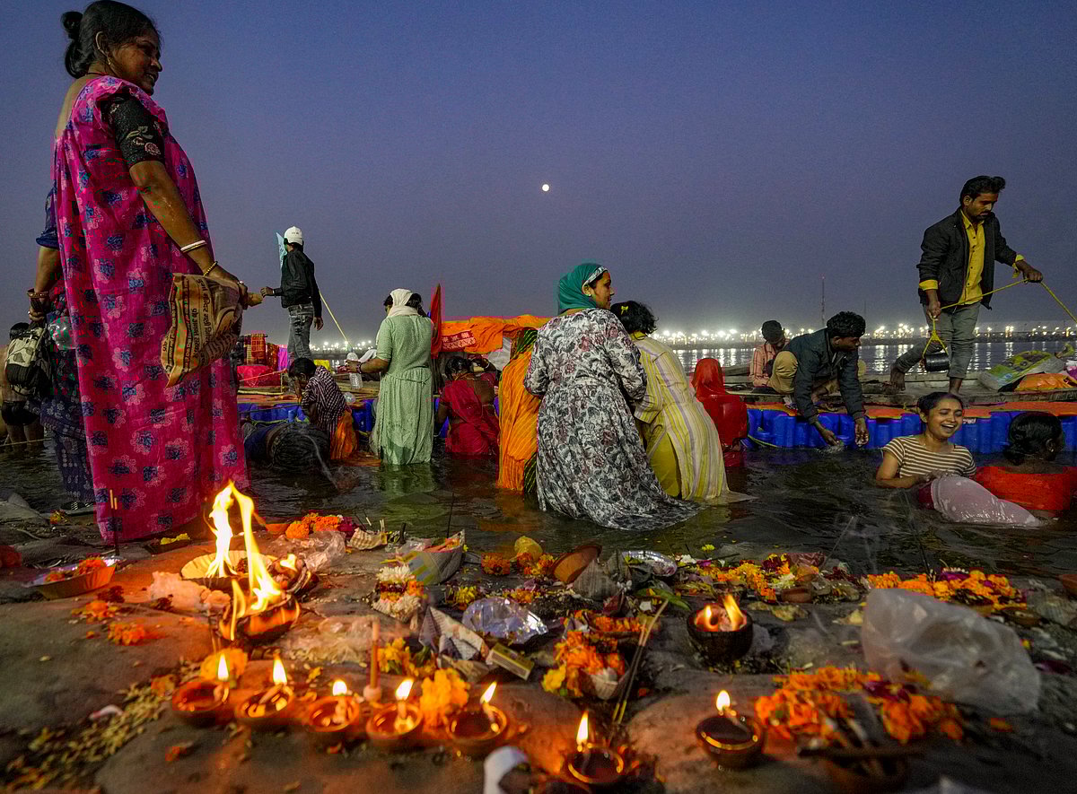 Maha Kumbh 2025: Millions Gather For Maghi Purnima 'Snan' Amid Elaborate Arrangements