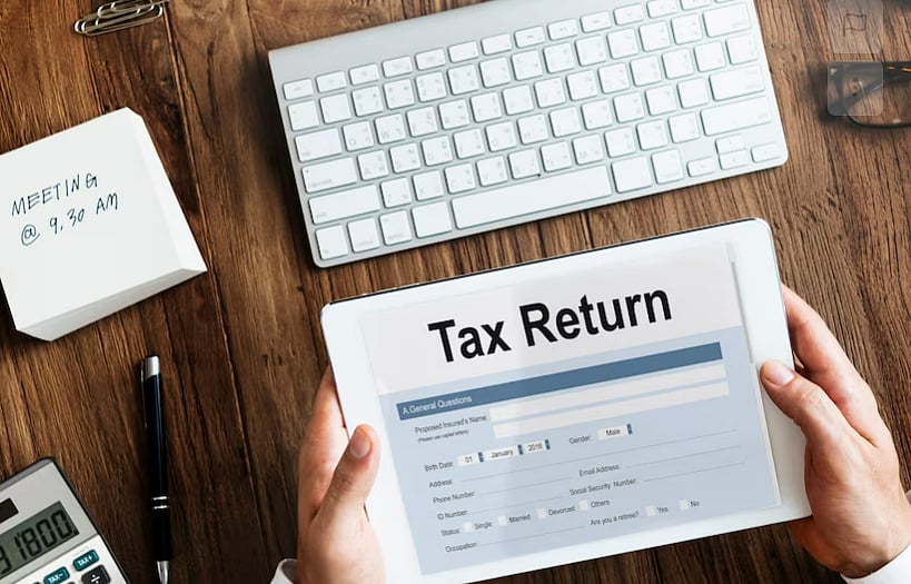 <div class="paragraphs"><p>For most salaried employees, advance tax is not a concern as their employer deducts TDS from their monthly salary. (Photo source: Freepik)</p></div>