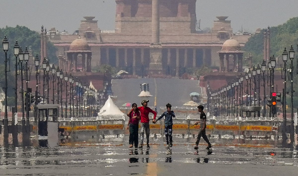 India's Average Temperature Rose By 0.9 Degrees Celsius In Last Decade: Study