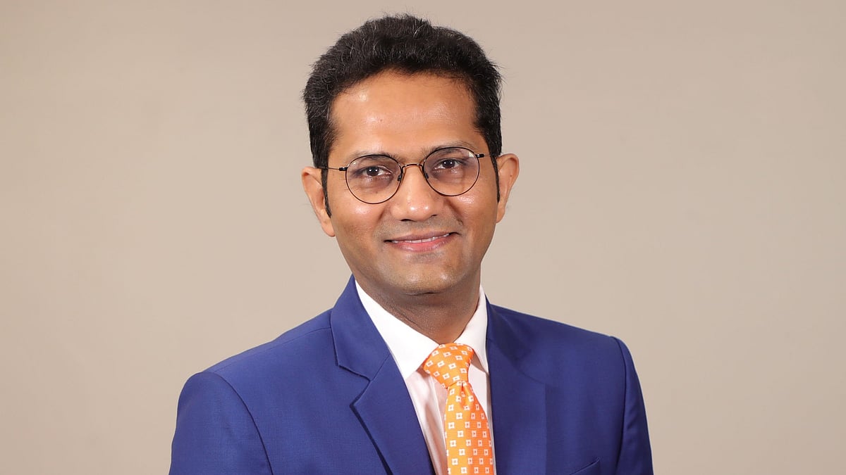 <div class="paragraphs"><p>(Nilesh Shah Photo: Envision Capital website)</p></div>