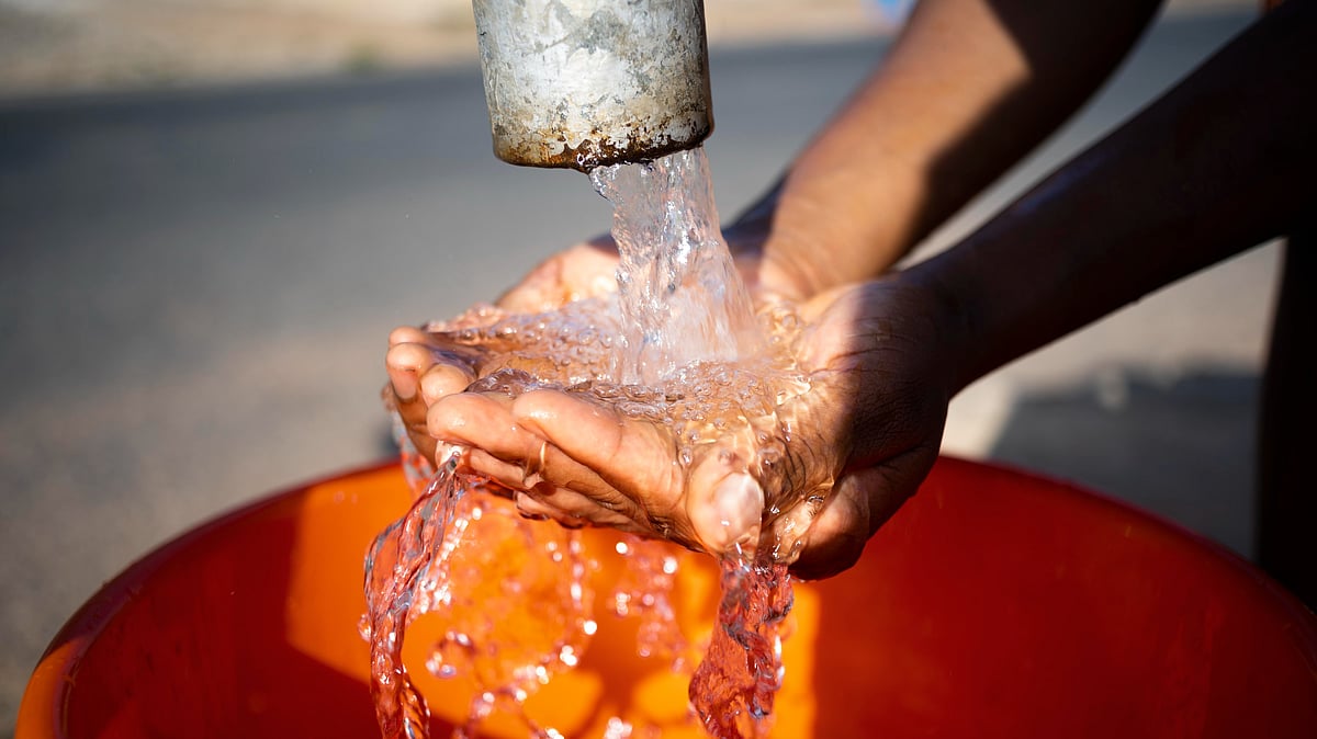 Mumbai Water Crisis: BMC To Acquire Private Tankers, Wells Under Emergency Law Amid Strike